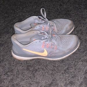 Nike shoes